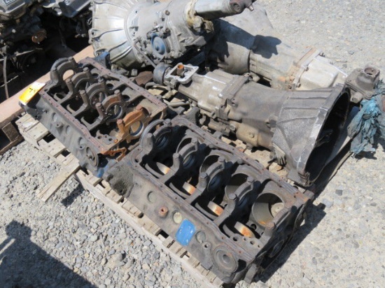 PALLET W/(2) V8 GAS ENGINE BLOCKS & (3) TRANSMISSIONS