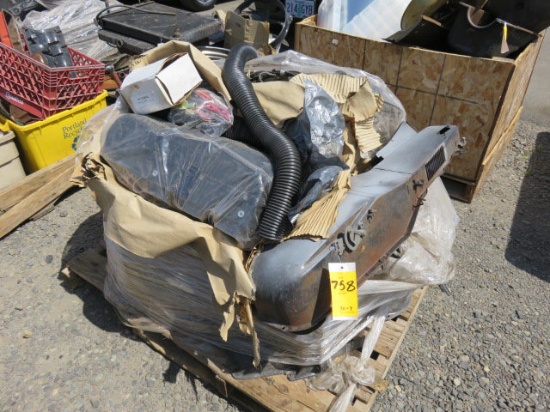 PALLET W/ASSORTED AUTOMOTIVE PARTS