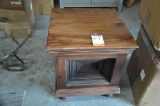 WOOD 3 D STYLE END TABLE
