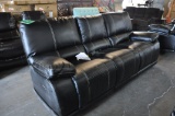 BLACK LEATHERETTE DOUBLE POWER ENDCLINER SOFA (POWER ISSUES/SCRATCHES)