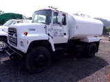 1995 FORD L8000 2000 GALLON WATER TRUCK