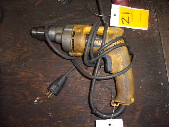 DEWALT ELECTRIC DRILL