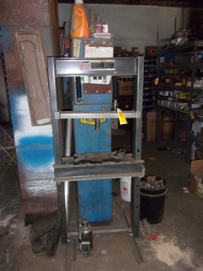 CENTRAL MACHINERY 20 TON SHOP PRESS