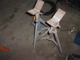 (2) PIPE STANDS