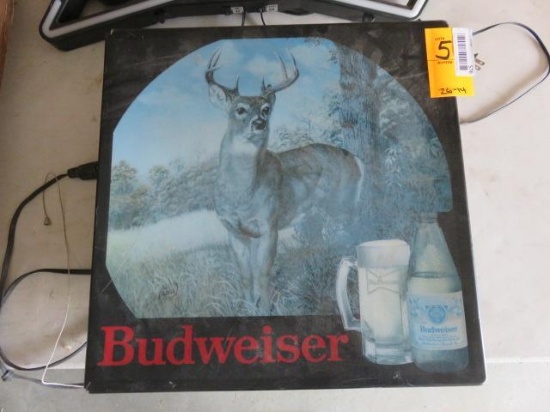 BUDWEISER 18'' X 18'' ELECTRIC BEER SIGN