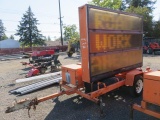 AMERICAN SIGNAL PORTABLE CHANGEABLE MESSAGE BOARD TRAILER