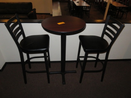 ROUND BAR TABLE W/(2) BAR STOOLS