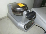 DOUBLE BELGIAM WAFFLE MAKER