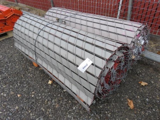 (2) ROLLS OF 5' SLATED CYCLONE FENCE & (4) 20' TOP RAILS