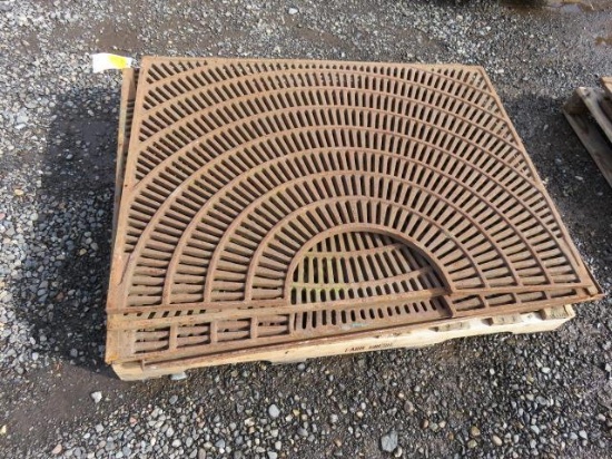 (4) 3' X 4' STEEL SIDEWALK TREE GRATES