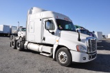 2009 FREIGHTLINER CASCADIA CONV WALK IN SLEEPER