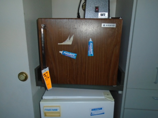 SANYO REFRIGERATOR