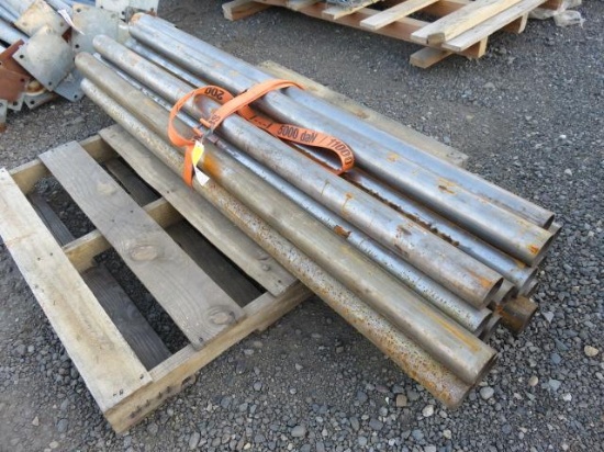 PALLET W/ (15) ASSORTED LENGTH 2 3/4'' PIPE