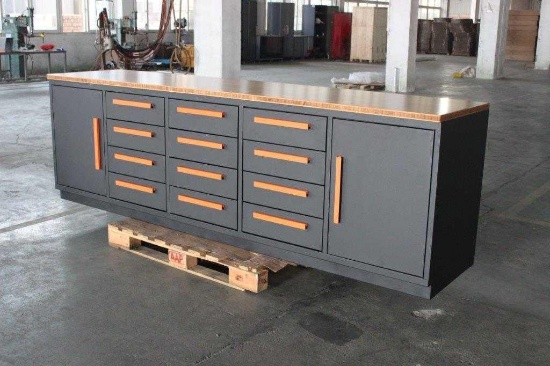 10' HEAVY DUTY METAL WORK BENCH, BLACK & ORANGE