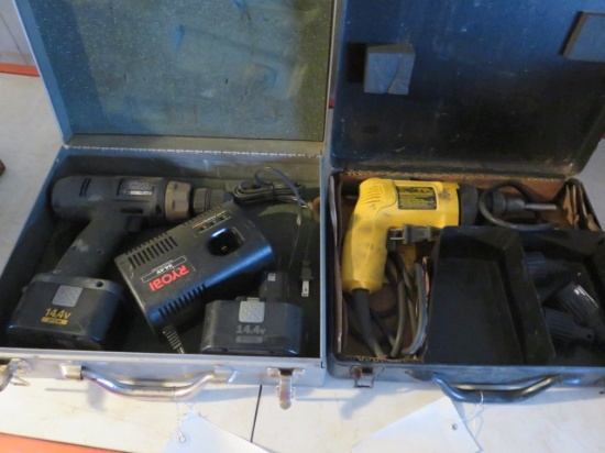 RYOBI 3/8'' CORDLESS 14V DRILL W/(2) BATTERIES & CHARGER IN CASE, & DEWALT