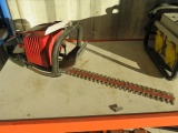 SEARS 18''/23CC GAS HEDGE TRIMMER