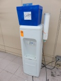 WATER DISPENSER