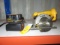 DEWALT 18V (DW936) 5 3/8'' TRIM SAW W/BATTERY AND CHARGER