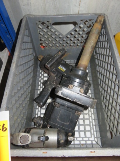 CRATE W/CRAFTSMAN 1/2 INCH AIR IMPACT WRENCH, CENTRAL PNEUMATIC AIR IMPACT WRENCH/UNKNOWN AIR IMPACT