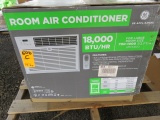 GE 18,000 BTU/HR WINDOW AIR CONDITIONER,ELECTRONIC DIGITAL THERMOSTATS W/RE