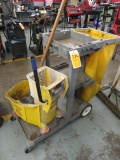 RUBBERMAID CART W/MOP BUCKET