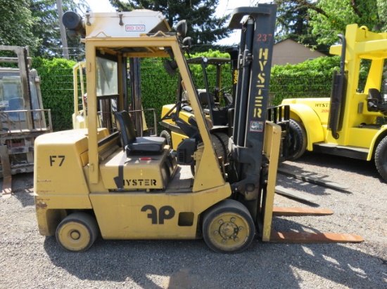 HYSTER S80XL2 FORKLIFT