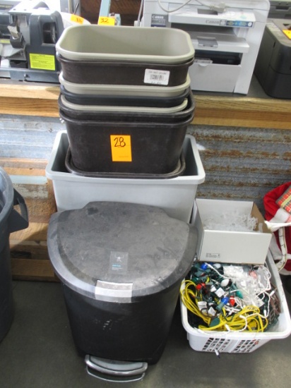 LOT OF ASSORTED GARBAGE CANS