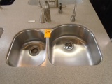 SINK W/ MOEN FAUCET