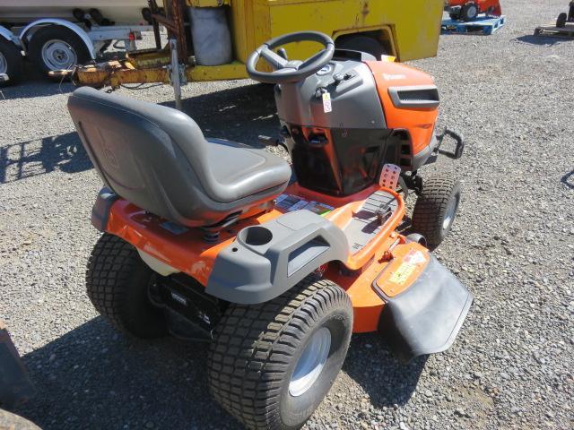 HUSQVARNA YT42DXLS RIDING LAWN MOWER Proxibid