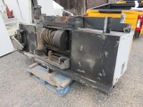 HEAVY DUTY BRADEN HYDRAULIC WINCH C/W REAR SERVICE BOX UNIT W/ ENCLOSED STORAGE BOXES