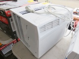 GE 8,000 BTU/HR ROOM AIR CONDITIONER