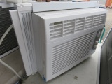 GE 5,050 BTU/HR ROOM AIR CONDITIONER