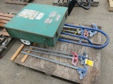 PALLET W/(1) GREENLEE 880 HYDRAULIC CONDUIT BENDER 1/2''-2''