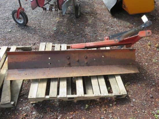 HOWSE HI-CO GB6 72" BLADE 3-POINT ATTACHMENT