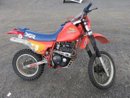 1984 HONDA XR 500R DIRTBIKE