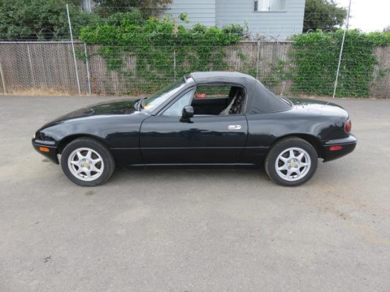 1996 MAZDA MX-5 MIATA CONVERTIBLE
