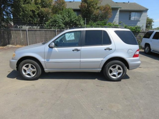 2004 MERCEDES-BENZ ML350