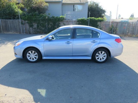 2012 SUBARU LEGACY