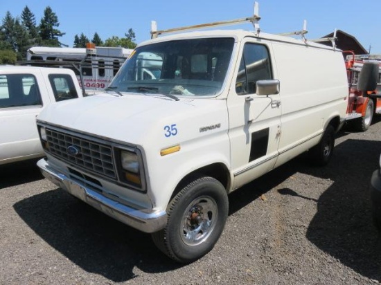 1989 FORD ECONOLINE CARGO VAN