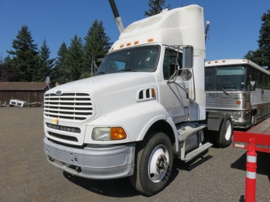 2005 STERLING DAY CAB TRACTOR