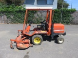 KUBOTA F2000 RIDING LAWN MOWER W/ 63