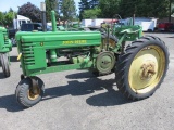 JOHN DEERE MODEL B TRACTOR