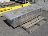 DIAMOND PLATE TRUCK TOOLBOX