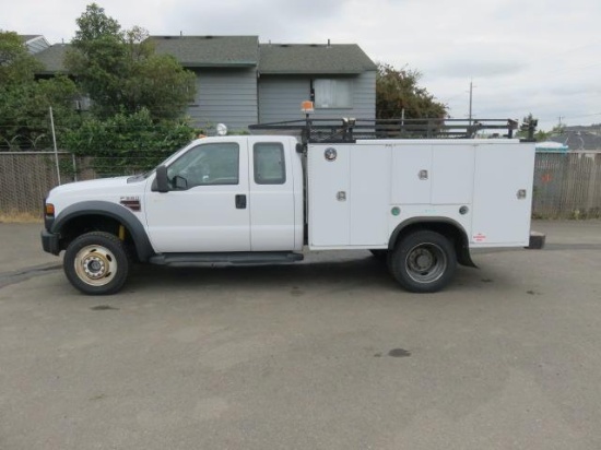 2009 FORD F-550 EXTENDED CAB UTILITY TRUCK