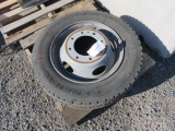 GENERAL LMT 400 225/70R19.5 TIRE W/ A FORD 8 LUG STEEL WHEEL