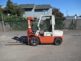 NISSAN PF02A25 FORKLIFT