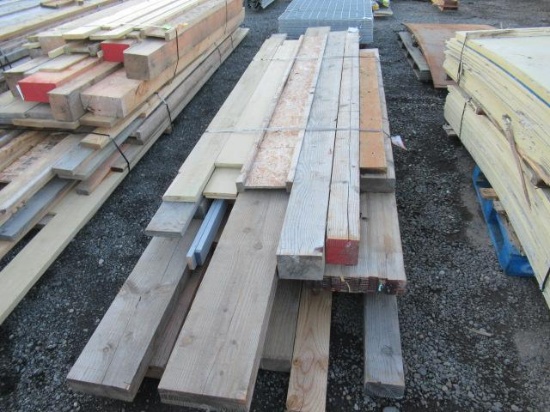 LOT OF ASSORTED LUMBER