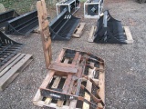 FORKLIFT CARRIAGE W/ WELDED STATIC FORKS