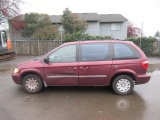 2001 CHRYSLER VOYAGER LX