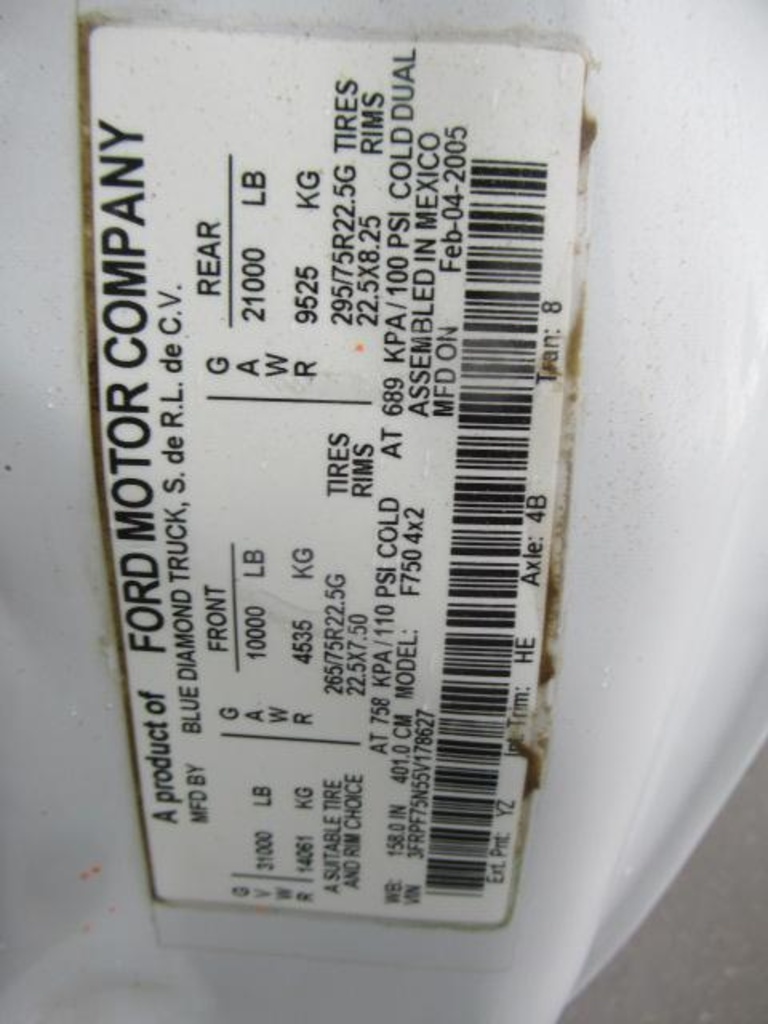 ford 758 truck on 2005 Ford F750 Xl Super Duty 2000 Gallon Water Truck Commercial Trucks Waste Water Trucks Water Trucks Online Auctions Proxibid